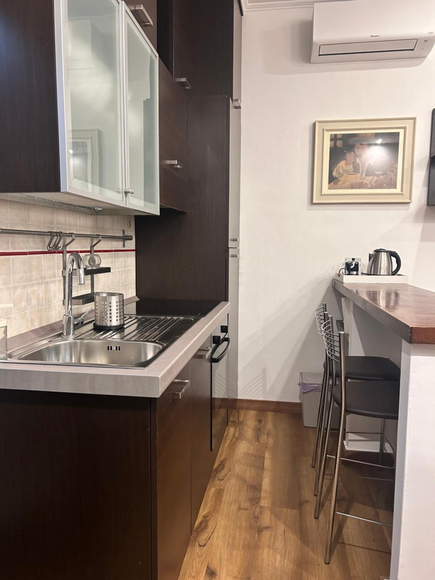 Termini With Terrace Apartment